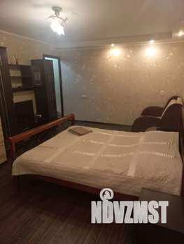 Студия квартира, посуточно, 30м2, 2/5 этаж