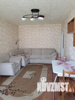 2-к квартира, посуточно, 43м2, 3/5 этаж