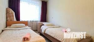 2-к квартира, посуточно, 50м2, 1/1 этаж