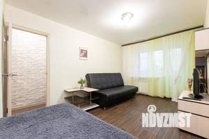 1-к квартира, посуточно, 32м2, 3/5 этаж