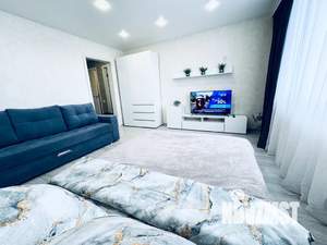 1-к квартира, посуточно, 38м2, 7/9 этаж