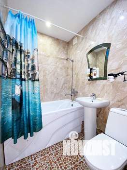 1-к квартира, посуточно, 42м2, 1/1 этаж