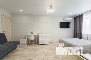 1-к квартира, посуточно, 38м2, 4/5 этаж