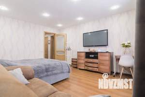 1-к квартира, посуточно, 40м2, 1/9 этаж
