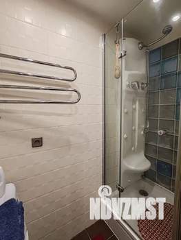 Студия квартира, посуточно, 42м2, 6/9 этаж