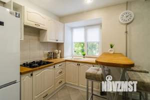 2-к квартира, посуточно, 50м2, 2/5 этаж