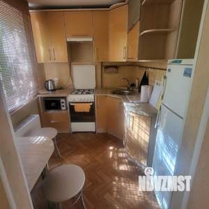 2-к квартира, посуточно, 46м2, 1/5 этаж