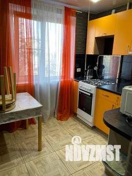 2-к квартира, посуточно, 42м2, 3/5 этаж