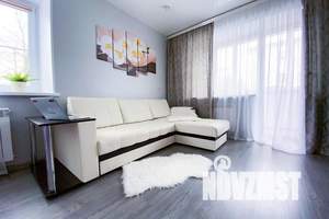 1-к квартира, посуточно, 42м2, 2/5 этаж