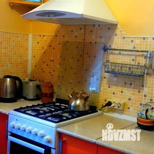 1-к квартира, на длительный срок, 42м2, 1/4 этаж