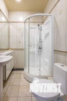 2-к квартира, посуточно, 70м2, -1/3 этаж