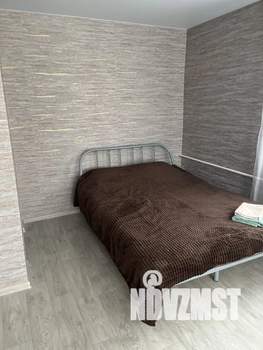 Студия квартира, посуточно, 38м2, 2/5 этаж