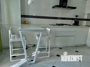 1-к квартира, посуточно, 40м2, 1/9 этаж