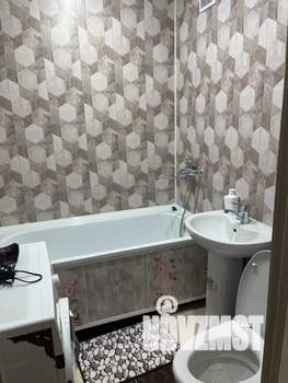 Студия квартира, посуточно, 38м2, 2/5 этаж