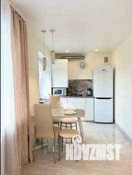 2-к квартира, посуточно, 45м2, 4/5 этаж