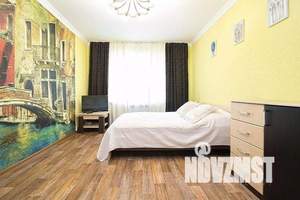 1-к квартира, посуточно, 38м2, 1/5 этаж