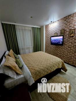 2-к квартира, посуточно, 80м2, 1/10 этаж