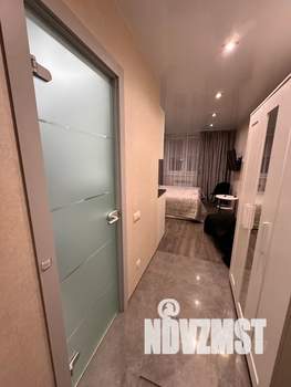 Студия квартира, посуточно, 20м2, 3/10 этаж