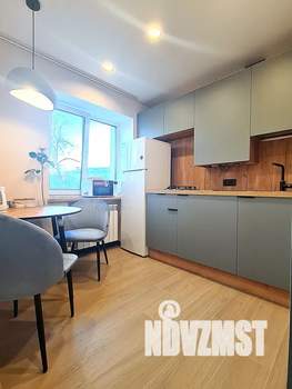 2-к квартира, посуточно, 38м2, 2/4 этаж