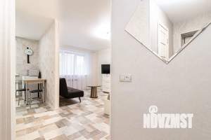 1-к квартира, посуточно, 40м2, 1/5 этаж