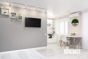 Студия квартира, посуточно, 42м2, 3/5 этаж