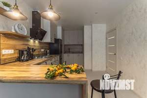 1-к квартира, посуточно, 38м2, 3/10 этаж