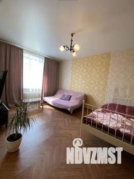 1-к квартира, посуточно, 35м2, 4/4 этаж