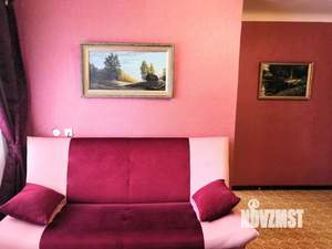 2-к квартира, посуточно, 47м2, 1/1 этаж