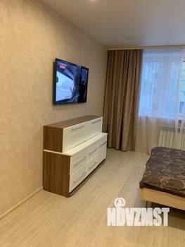1-к квартира, посуточно, 42м2, 2/10 этаж