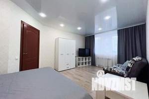 1-к квартира, посуточно, 42м2, 2/11 этаж