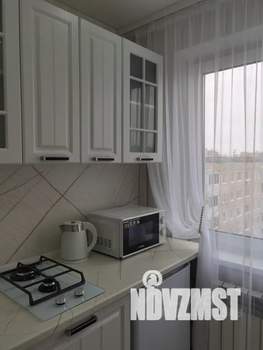 1-к квартира, посуточно, 33м2, 6/9 этаж