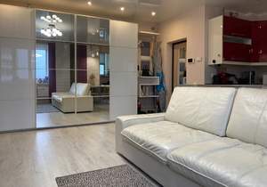 3-к квартира, вторичка, 79м2, 9/9 этаж