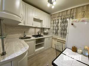 3-к квартира, вторичка, 61м2, 1/5 этаж