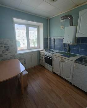 2-к квартира, вторичка, 42м2, 3/5 этаж