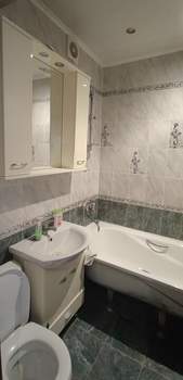 2-к квартира, вторичка, 42м2, 3/5 этаж