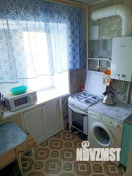 3-к квартира, вторичка, 55м2, 1/5 этаж
