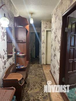 3-к квартира, вторичка, 58м2, 1/9 этаж