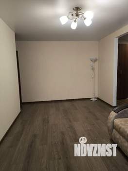 3-к квартира, вторичка, 58м2, 3/5 этаж