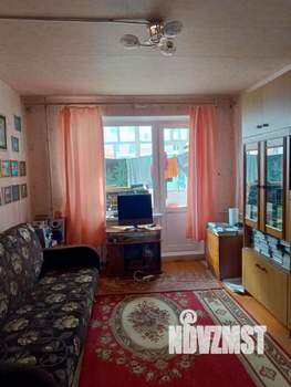 2-к квартира, вторичка, 52м2, 1/10 этаж