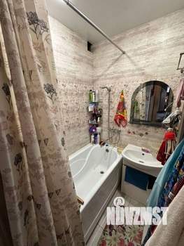 4-к квартира, вторичка, 58м2, 5/5 этаж