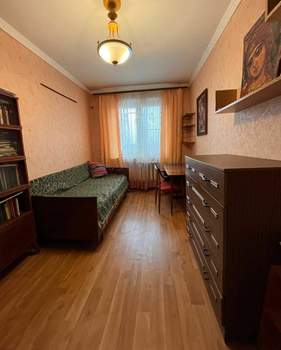 3-к квартира, вторичка, 52м2, 7/9 этаж