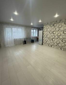 2-к квартира, вторичка, 40м2, 5/5 этаж