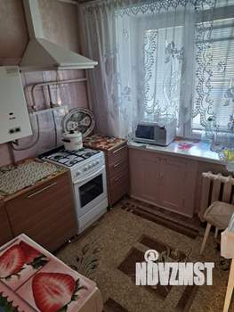 2-к квартира, вторичка, 46м2, 1/5 этаж