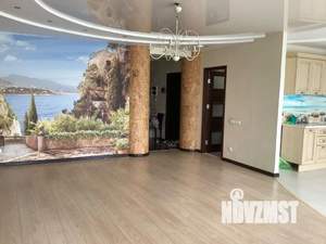 4-к квартира, вторичка, 122м2, 8/10 этаж
