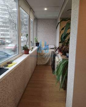 2-к квартира, вторичка, 52м2, 1/9 этаж