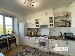 2-к квартира, вторичка, 60м2, 5/5 этаж