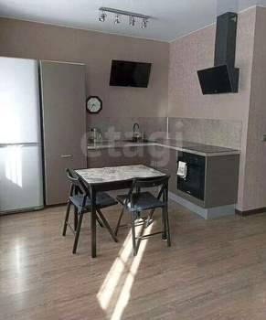 Студия квартира, вторичка, 38м2, 1/4 этаж