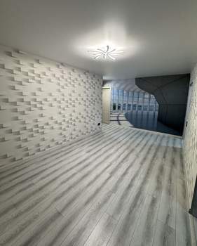 3-к квартира, вторичка, 58м2, 1/5 этаж