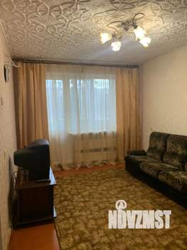 2-к квартира, вторичка, 43м2, 1/9 этаж