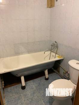 2-к квартира, вторичка, 44м2, 1/4 этаж
